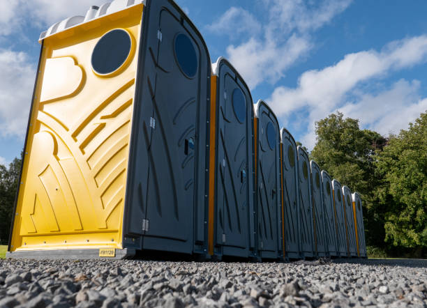 Best Restroom Trailer for Weddings  in Kenwood Estates, FL