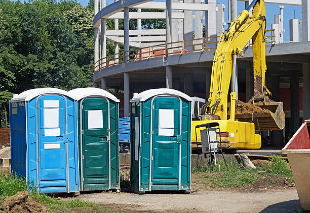 Best VIP or Luxury Restroom Trailers  in Kenwood Estates, FL